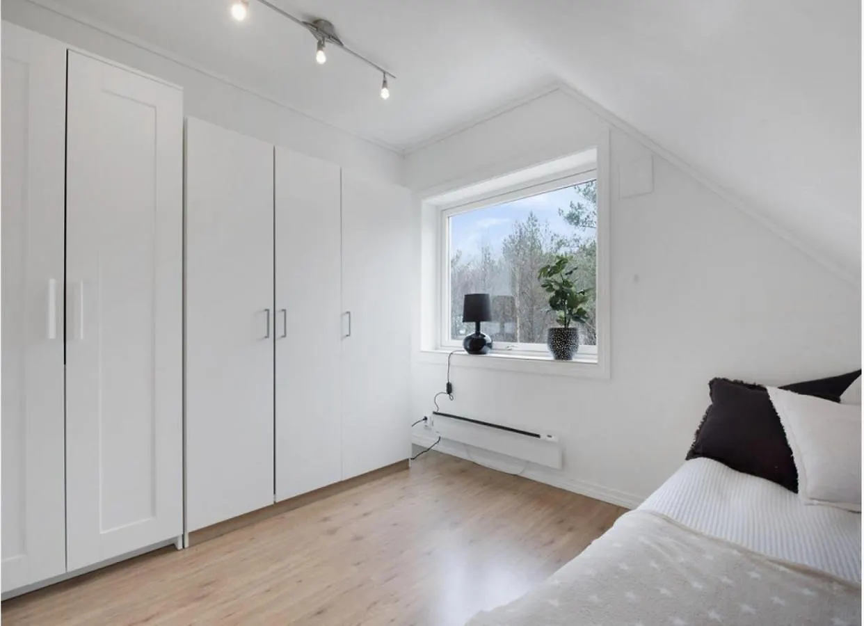 Σπίτι διακοπών 5-Bedroom Apartment In Asane, Μπέργκεν